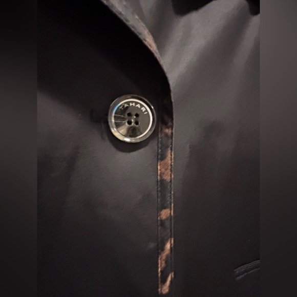 NWOT Tahari Double Breasted Trench Rain Jacket belted pockets animal print trim - Picture 8 of 12